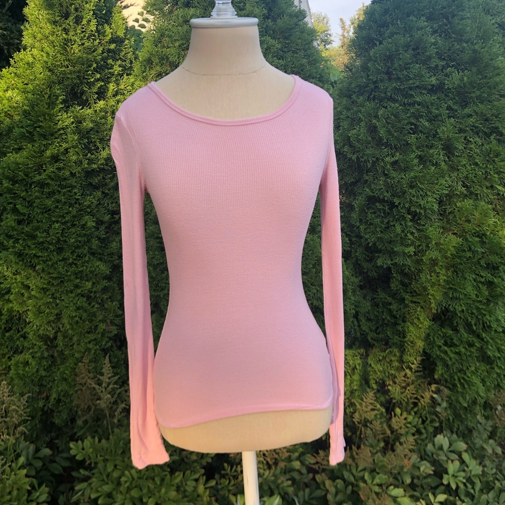 🌻🌻 2 FOR $10 || Light Pink Shirt